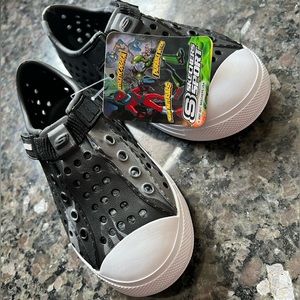 Skechers sport slip ons